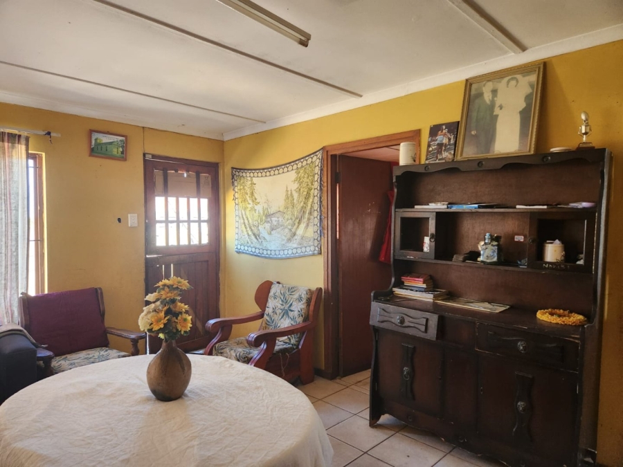 4 Bedroom Property for Sale in Pacaltsdorp Western Cape